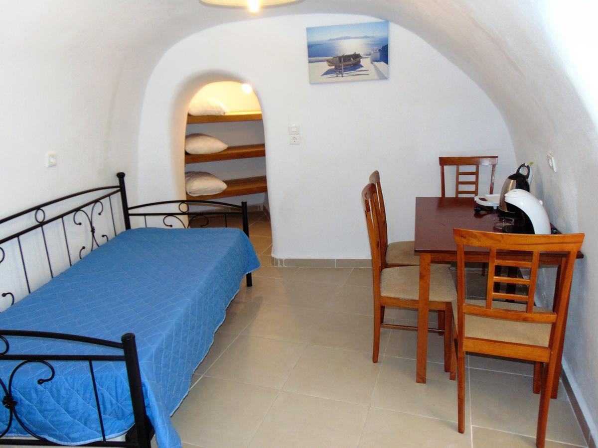קרטראדוס Archangels Traditional Houses מראה חיצוני תמונה