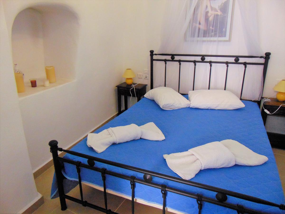 קרטראדוס Archangels Traditional Houses מראה חיצוני תמונה