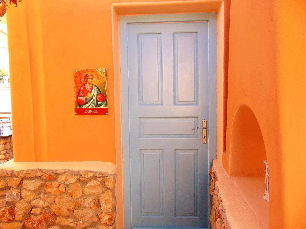 קרטראדוס Archangels Traditional Houses מראה חיצוני תמונה