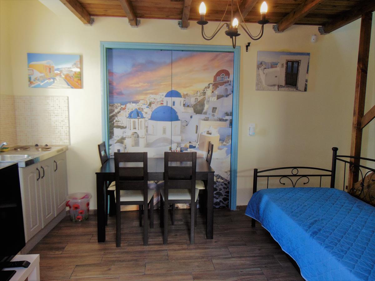 קרטראדוס Archangels Traditional Houses מראה חיצוני תמונה