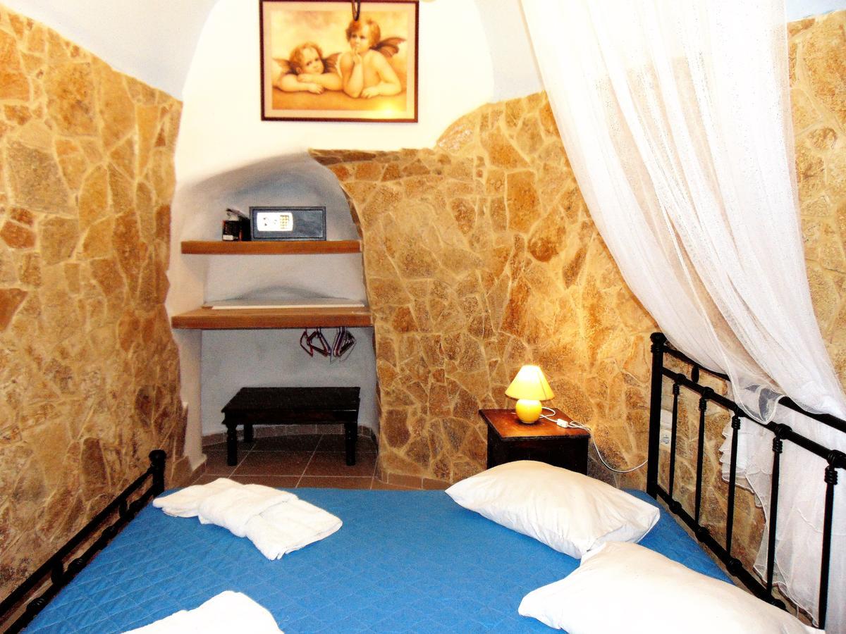 קרטראדוס Archangels Traditional Houses מראה חיצוני תמונה
