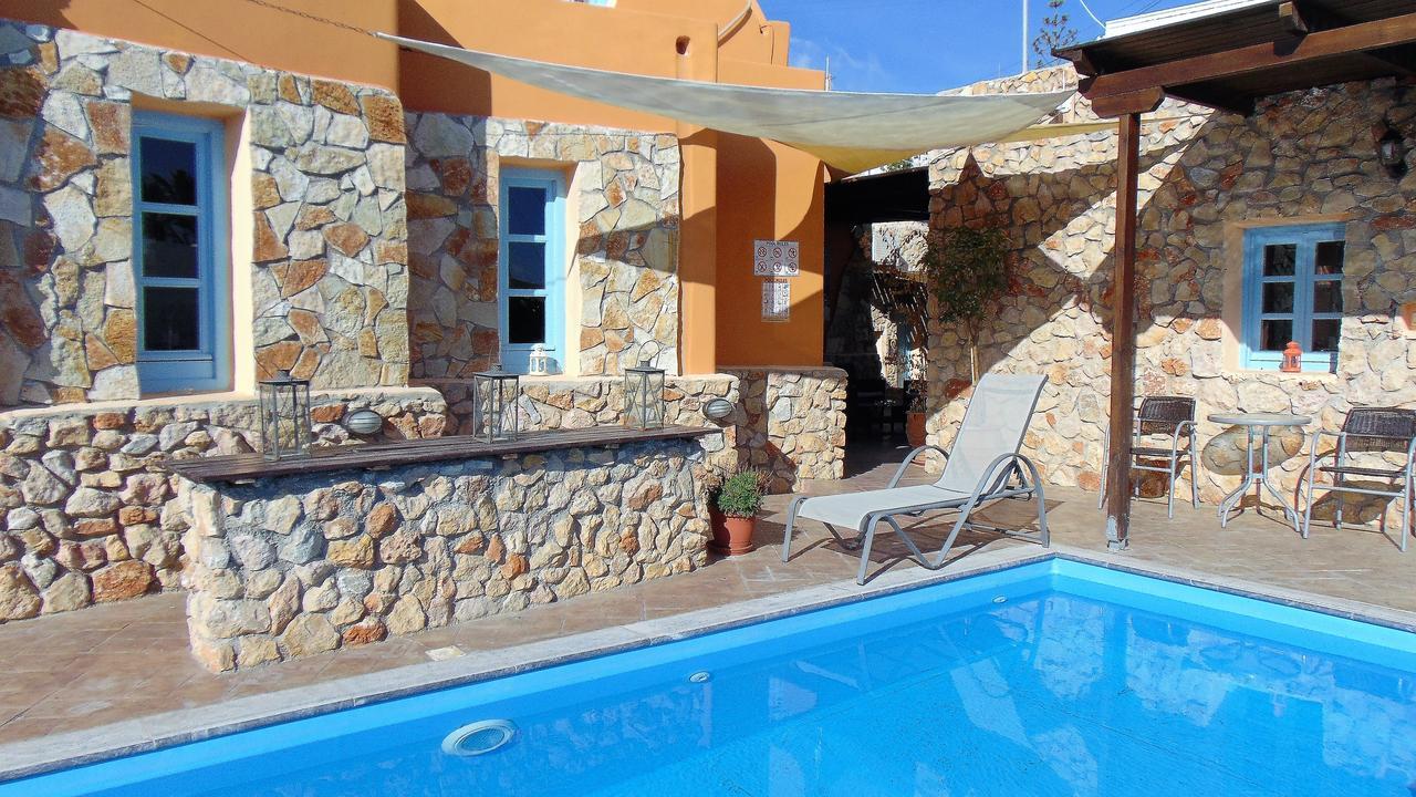 קרטראדוס Archangels Traditional Houses מראה חיצוני תמונה
