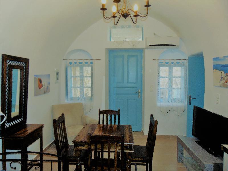 קרטראדוס Archangels Traditional Houses מראה חיצוני תמונה